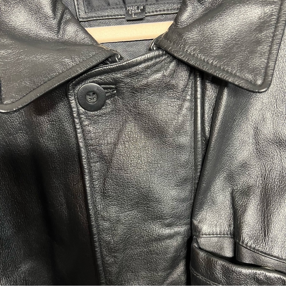 Vintage! Wilson's Black Belted Leather Jacket Size Large - Picture 3 of 12